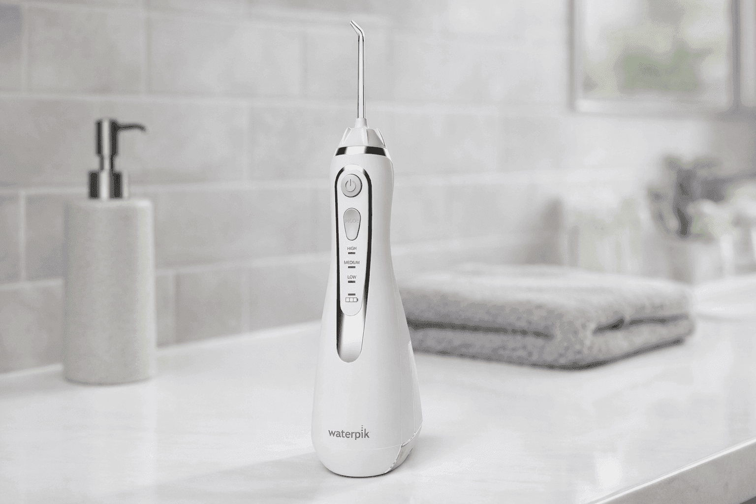 Waterpik Cordless Advanced 2.0 Water Flosser portable dental cleaner with rotating tip